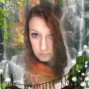 Meet your Posher, Carissa